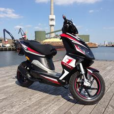 Piaggio NRG Power DT