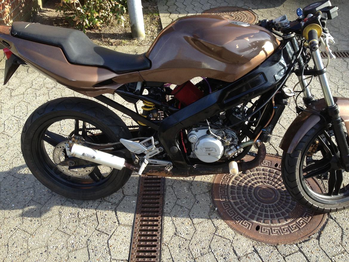 Yamaha TZR 50 (Solgt) billede 3