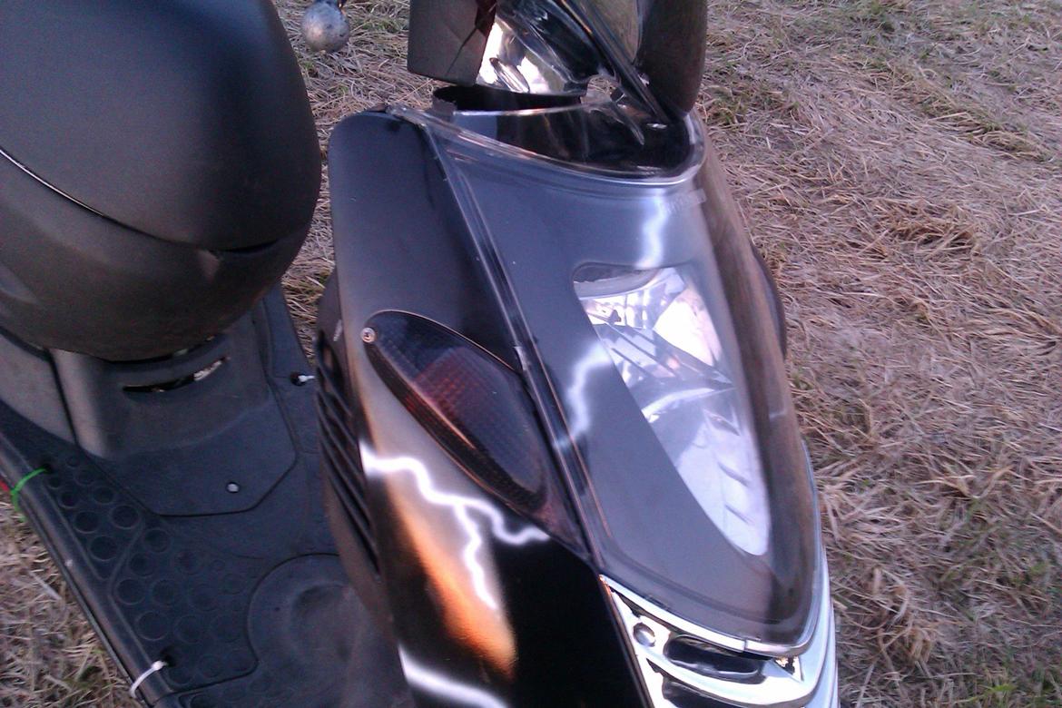 Aprilia Sonic Airbrushed billede 8