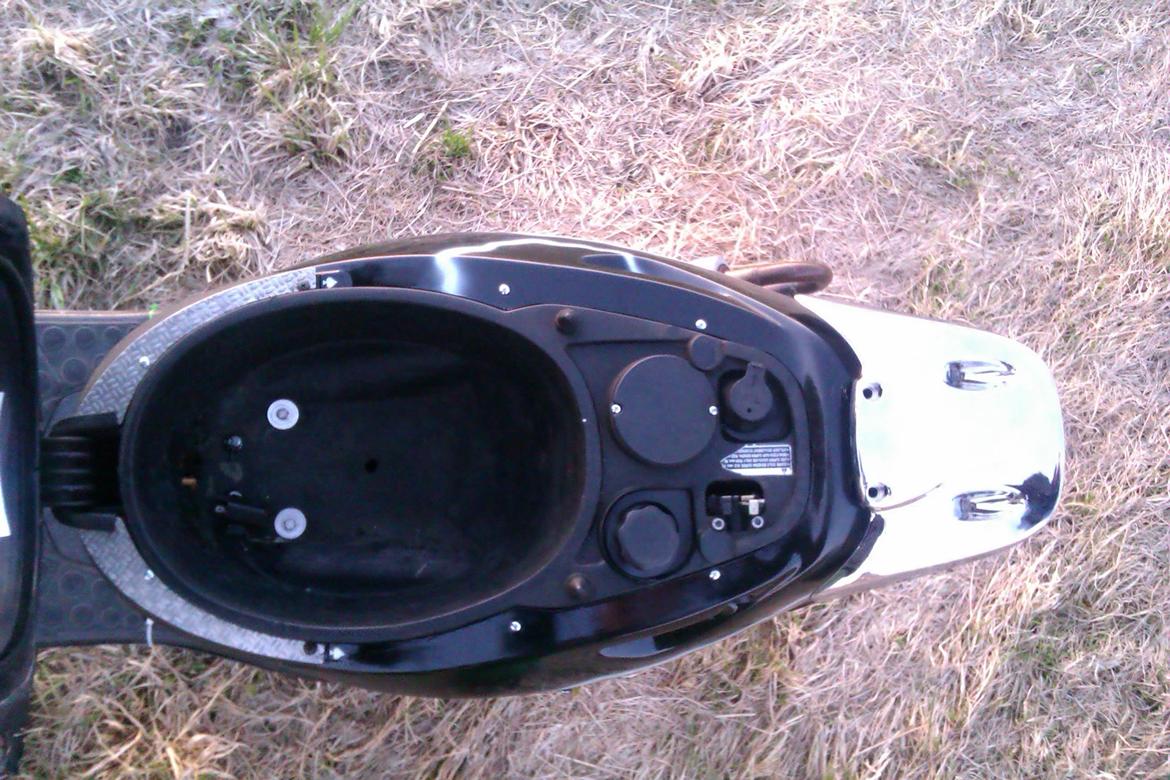Aprilia Sonic Airbrushed billede 10