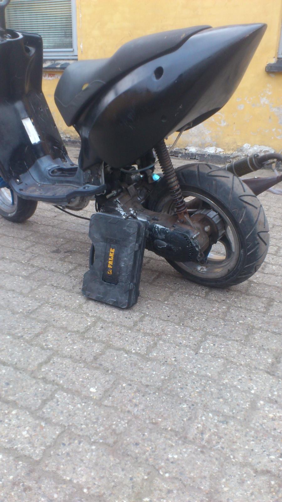 Aprilia rally billede 4