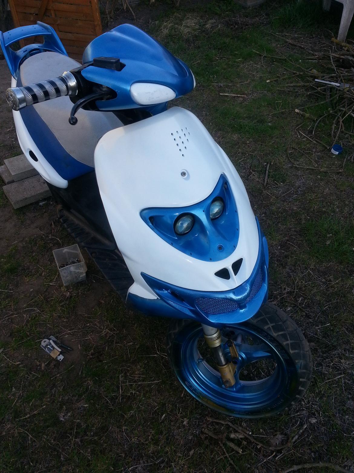 Suzuki Katana LC billede 2