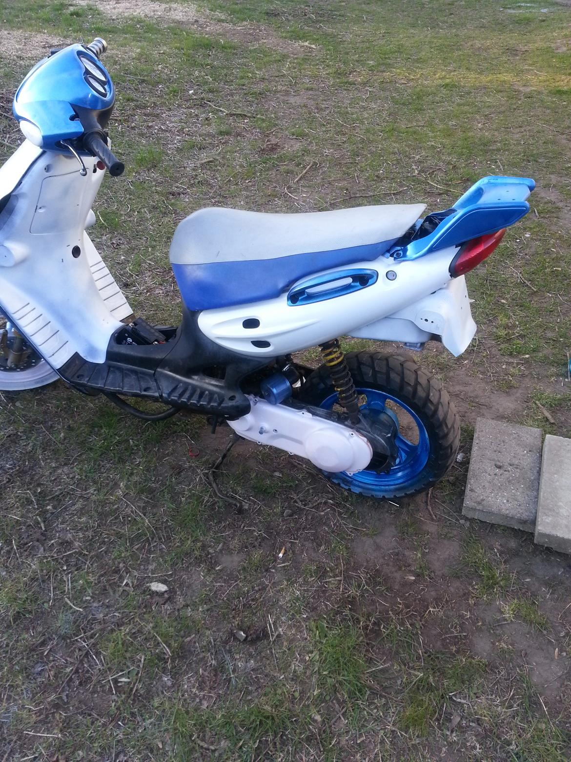 Suzuki Katana LC billede 8