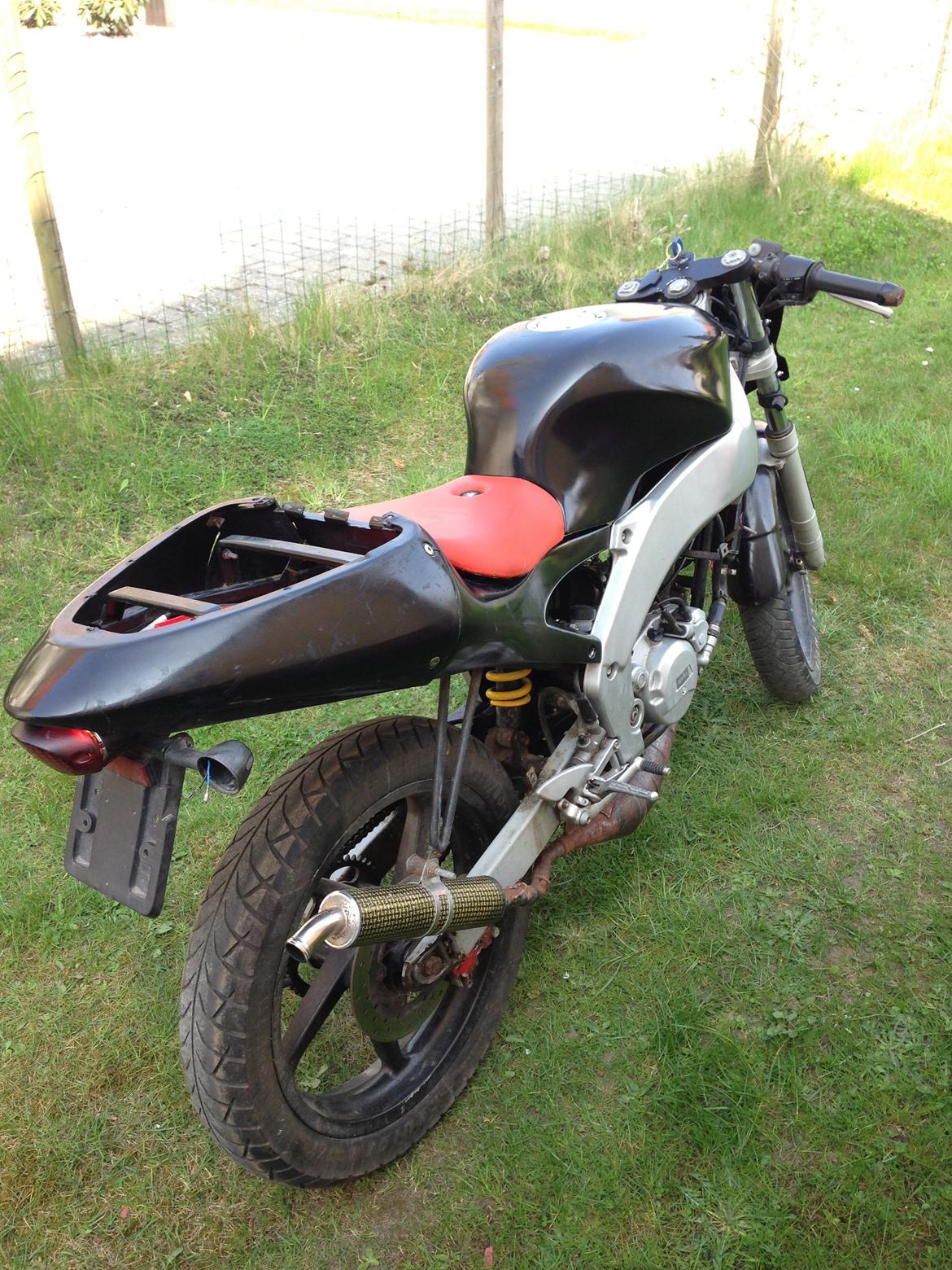 Aprilia RS 50 Streetfighter billede 4