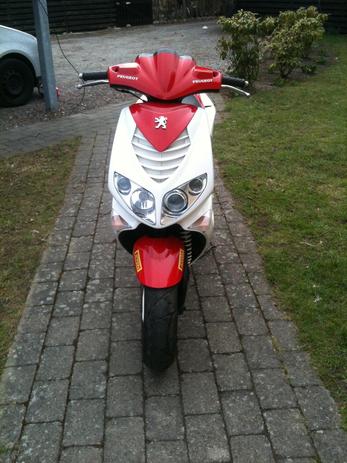 Peugeot Speedfight 2 R cup billede 3