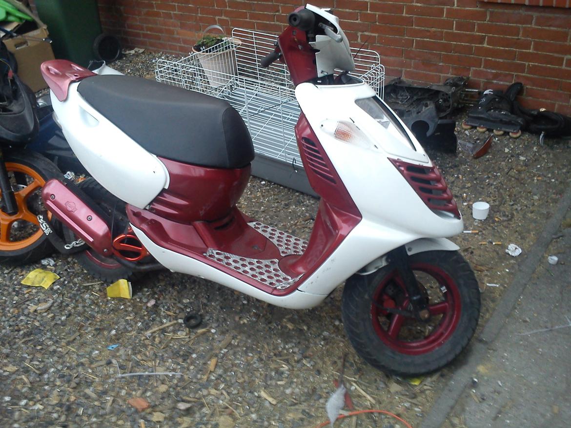 Aprilia Sonic billede 2