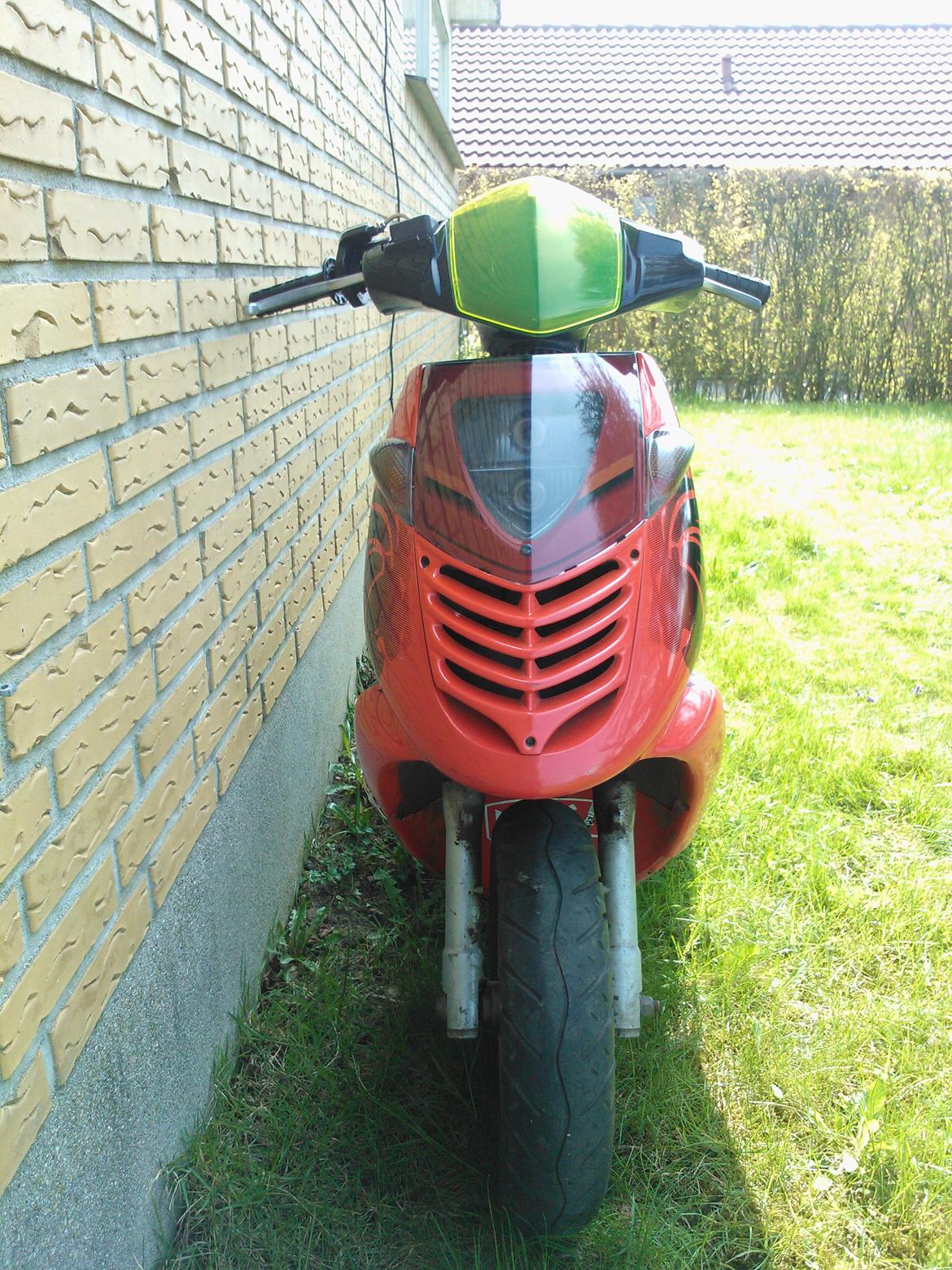 Aprilia Sonic GP (BYTTET) - Mangler bundskjoldene,har dem dog liggende. billede 3