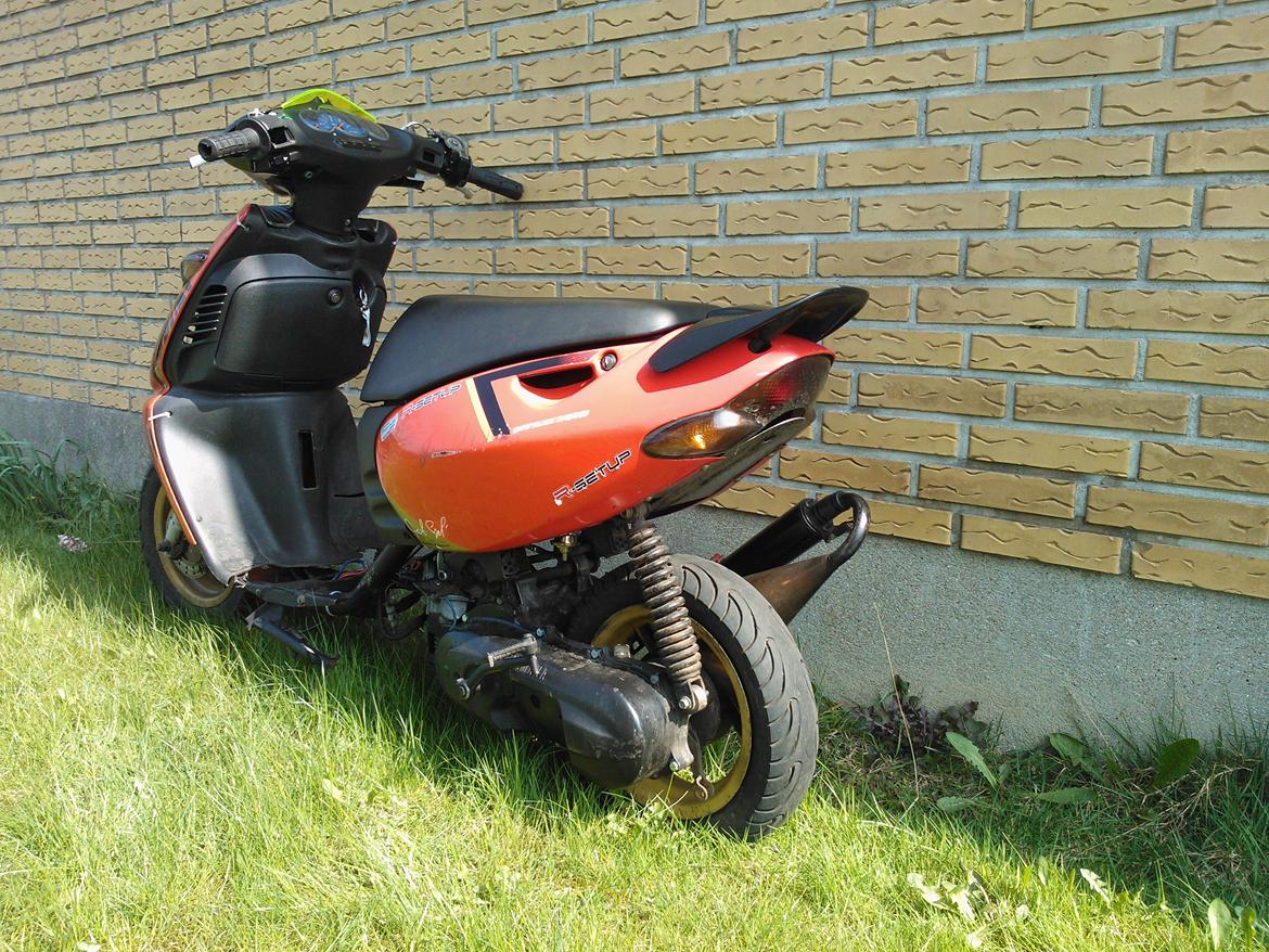 Aprilia Sonic GP (BYTTET) - Mangler bundskjoldene,har dem dog liggende. billede 4