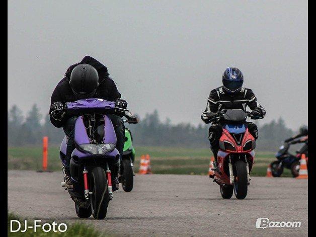 Aprilia SR50R Factory BB77 - Spiderman Edition billede 9