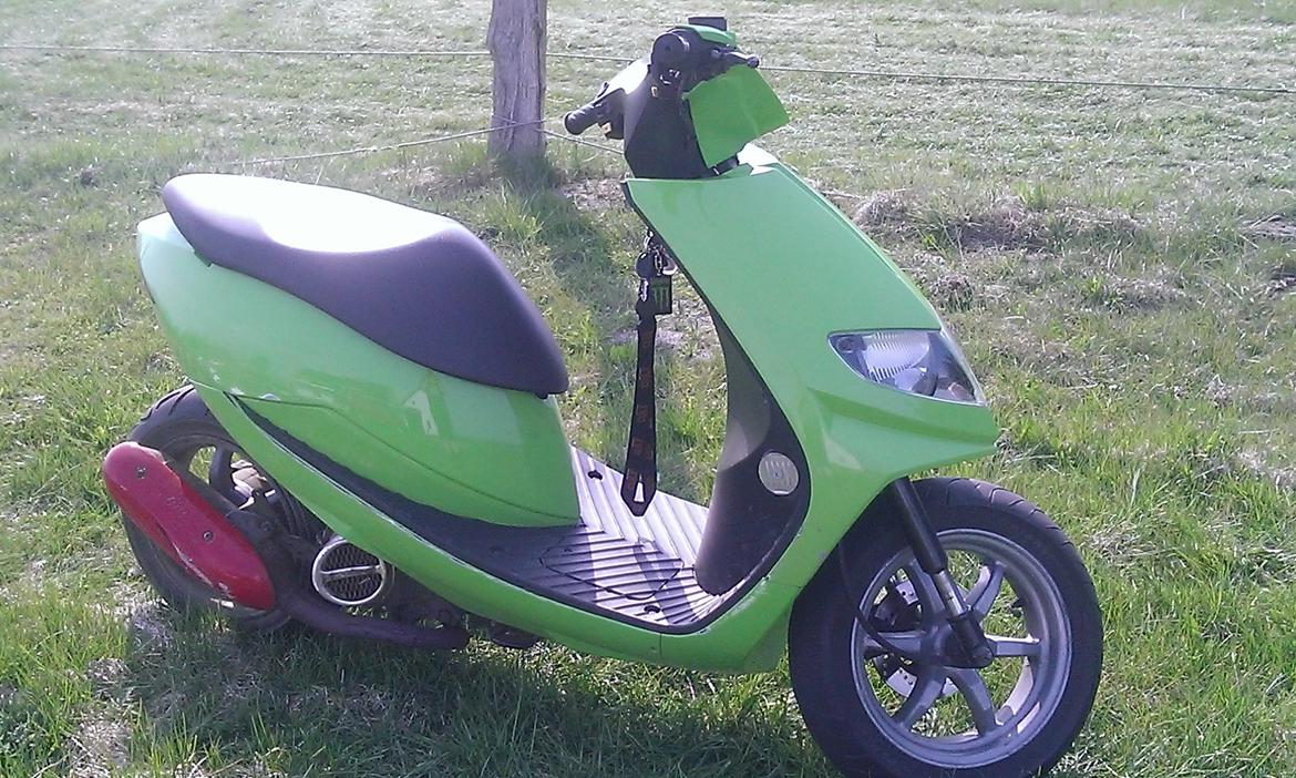 Suzuki Estilete [Tidl.scooter] billede 3