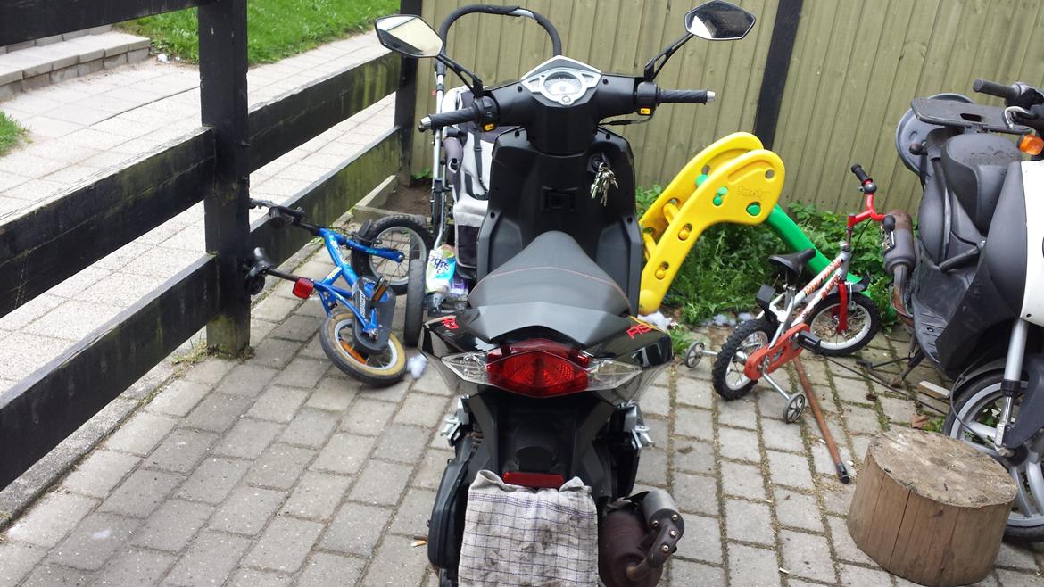 Peugeot speedfight 3 RS (solgt) billede 9