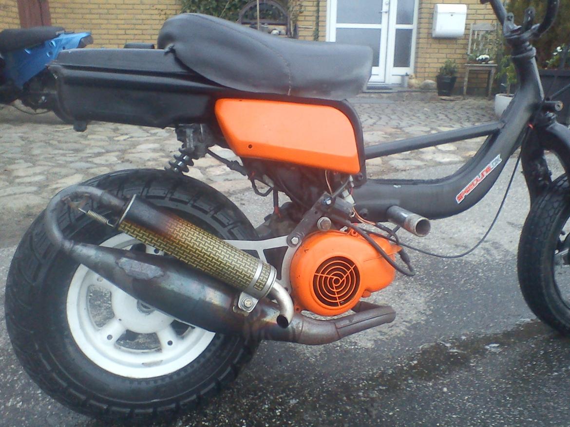 Suzuki FZ50 billede 4