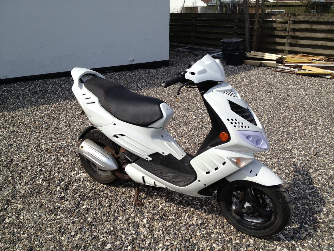 Peugeot speedfight 2 TIL SALG billede 3