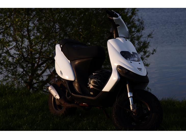 {{currentPhoto.altText}} billede {{currentPhoto.number}}