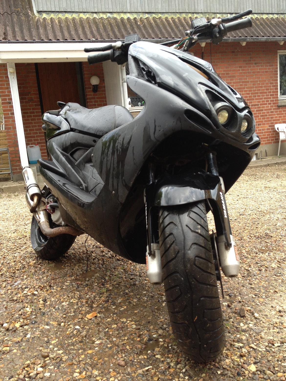 Yamaha Aerox Due+ Mr. Black billede 2