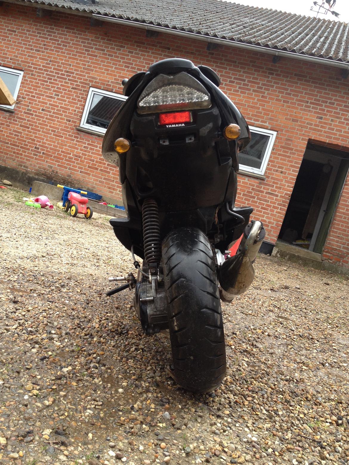 Yamaha Aerox Due+ Mr. Black billede 3