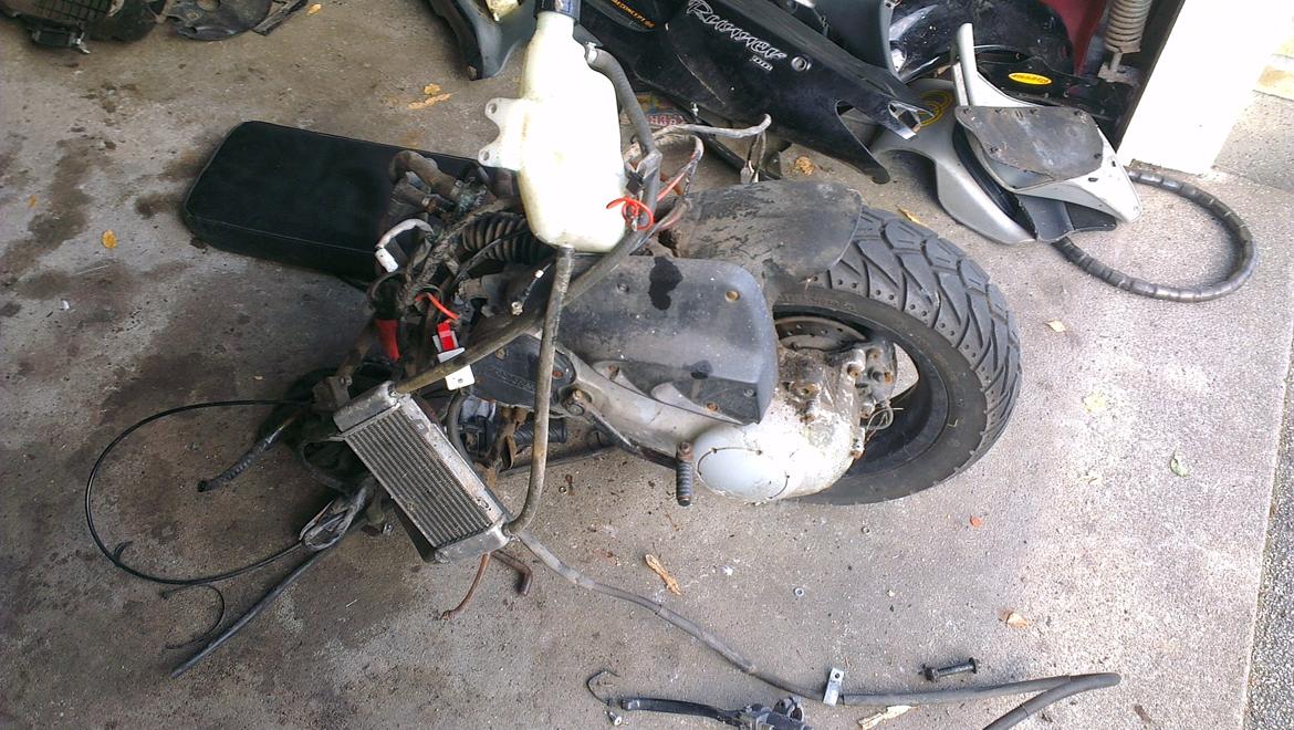 Derbi atlantis bullet billede 2