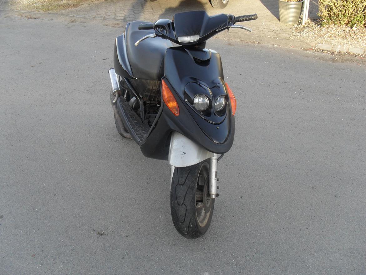 Yamaha Bws NG [solgt] - Efter den blev malet! billede 1