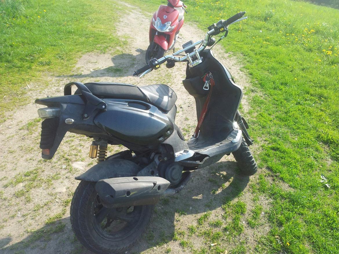 PGO PMX Naked billede 3