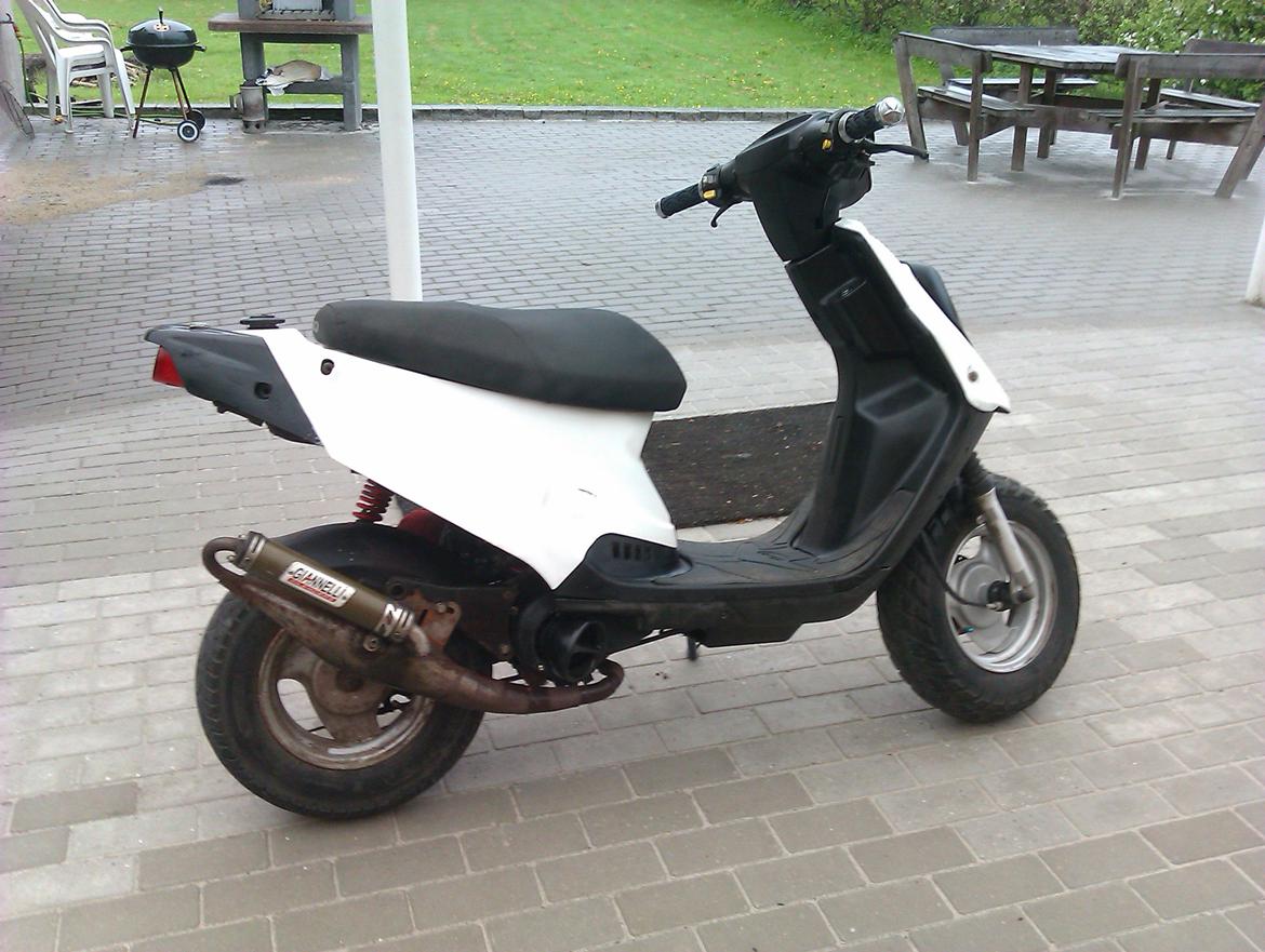 PGO Hot 50 billede 1