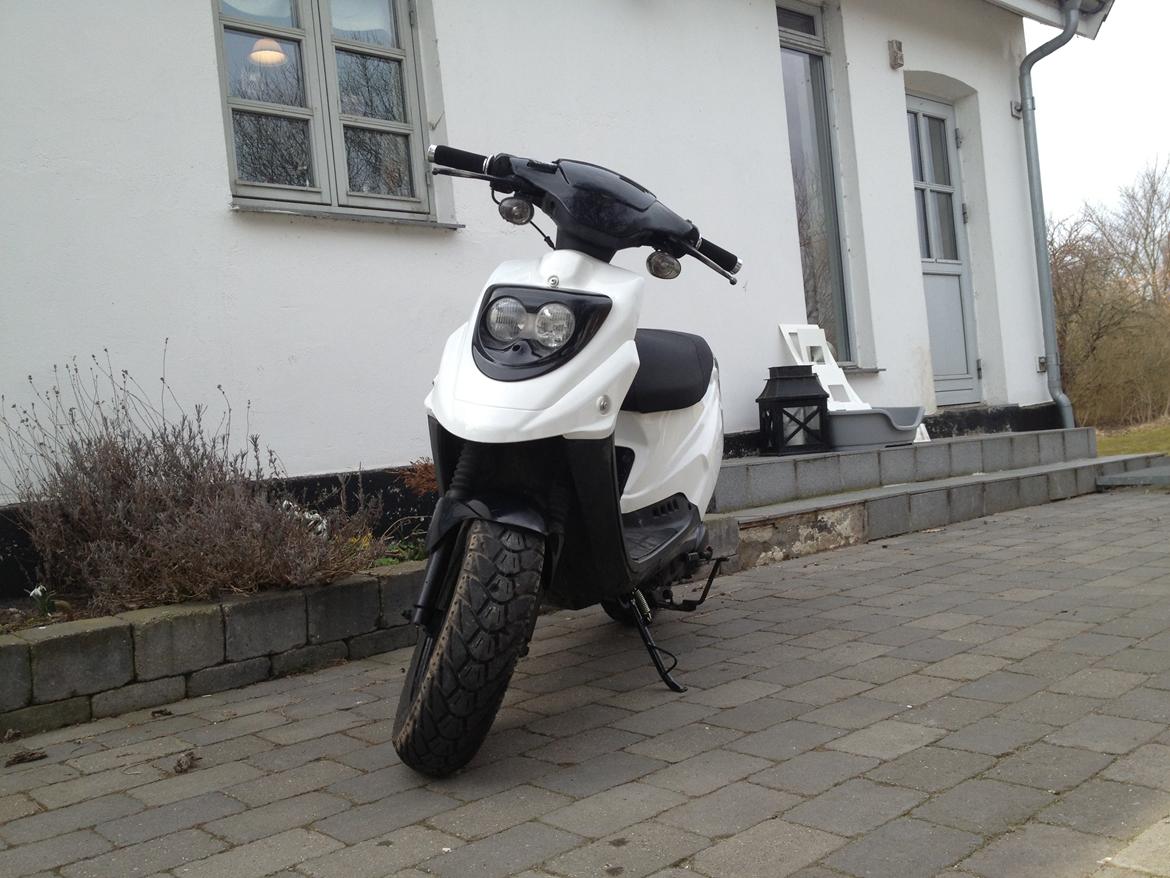 PGO Hot 50 Solgt billede 1