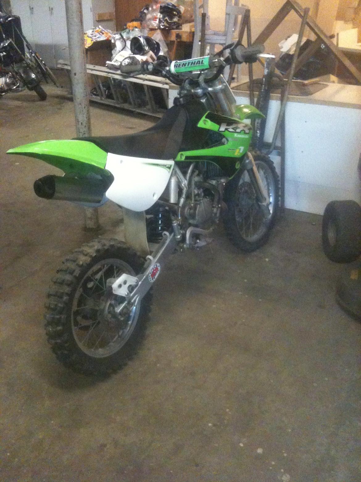 Kawasaki kx 85 (Byttet til Yz85) billede 2