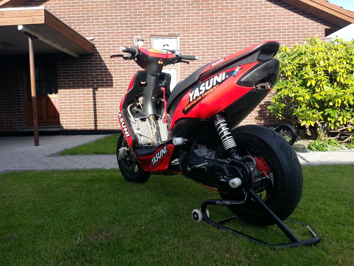 Yamaha Jog RR LC DD Ts T7 billede 4