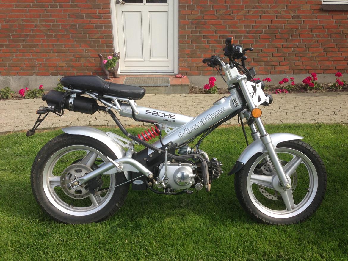 Sachs Madass billede 1