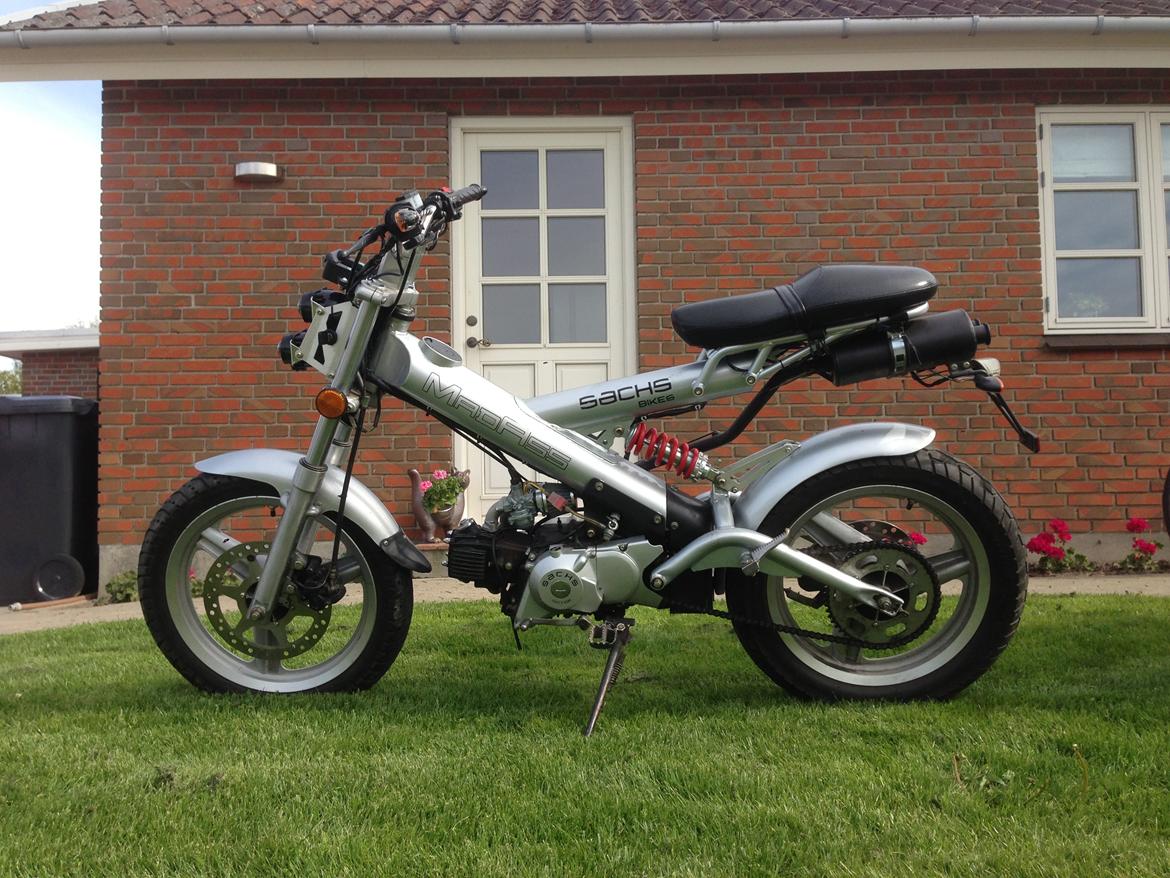 Sachs Madass billede 2