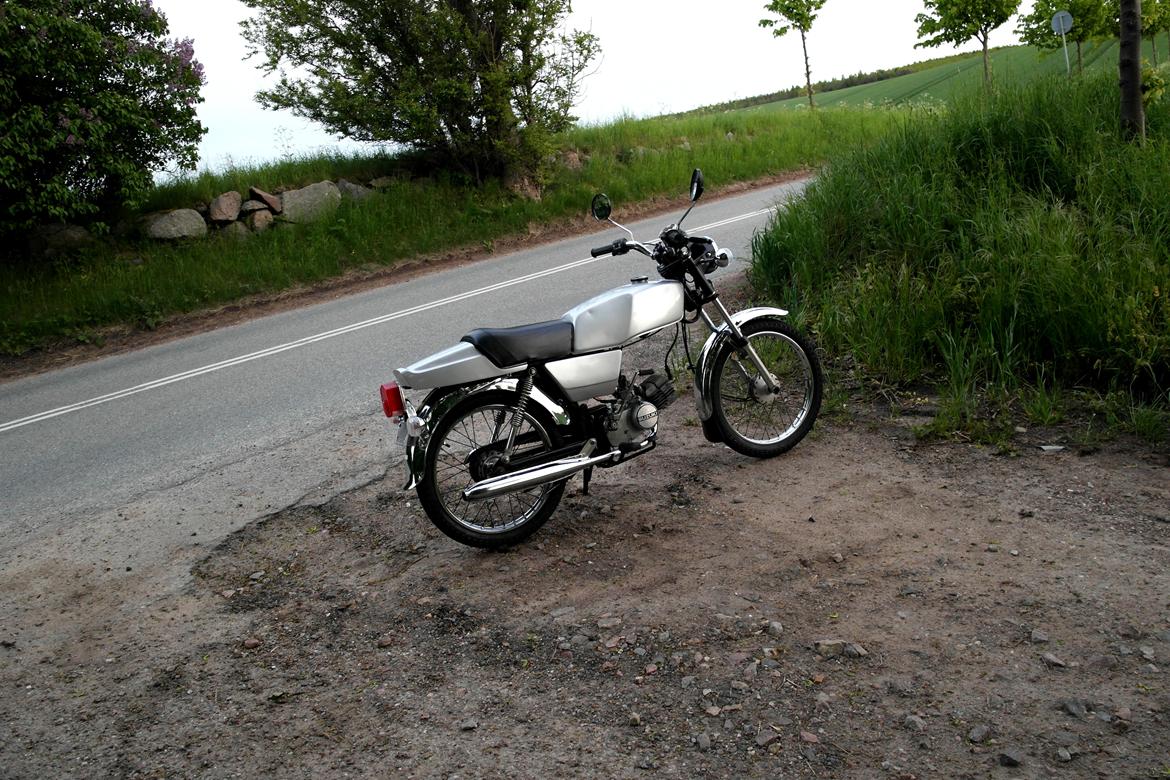 Suzuki DM50 - Samurai "Gråspurven" billede 6