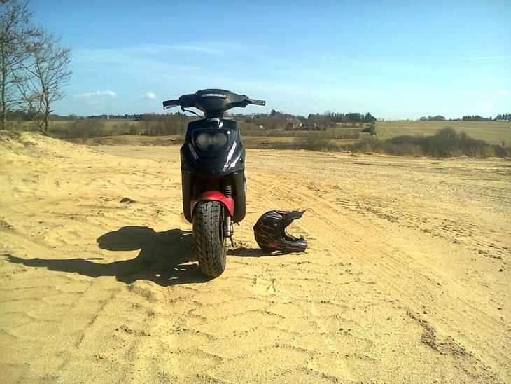 {{currentPhoto.altText}} billede {{currentPhoto.number}}