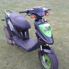 PGO Hot 50 (byttet til Yamaha slider)