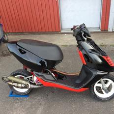 Aprilia sonic lc med lang mina....efter...