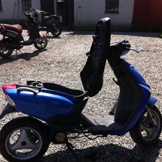 Yamaha Neos