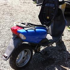 Yamaha Neos