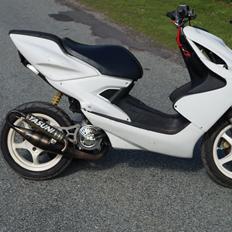 Yamaha Team Speed Aerox