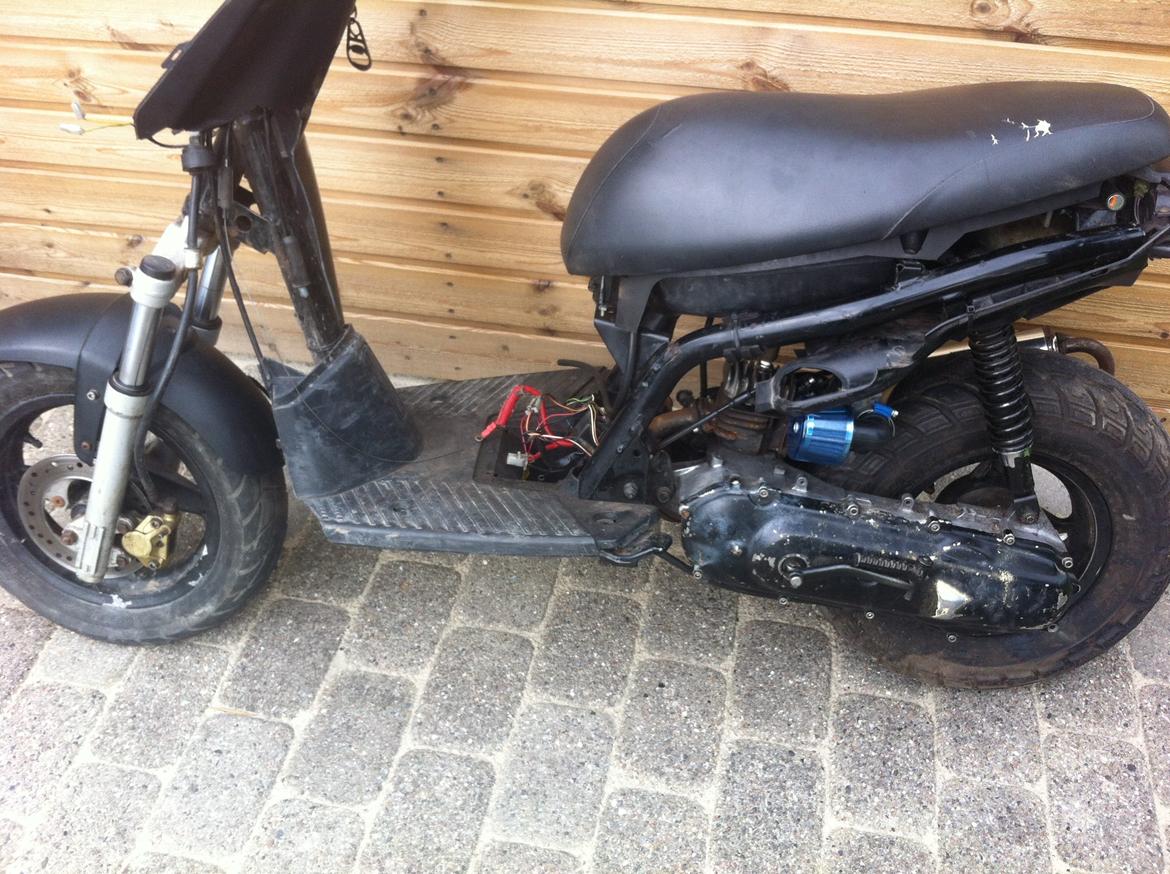 Yamaha Slider/Bws - da motoren lige var kommet på og den ikke ville starte. billede 3