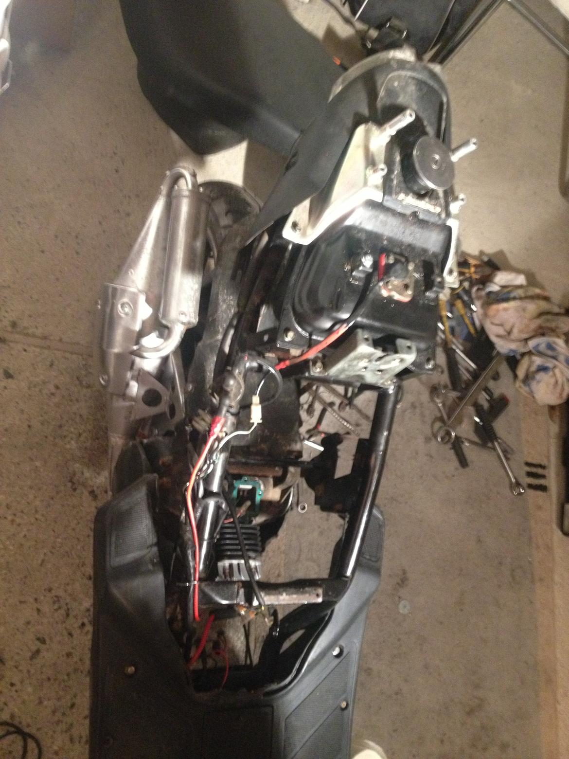 CPI Oliver - solgt - Igang med renovation af motoren, samt IR og Rust fjernes. billede 16