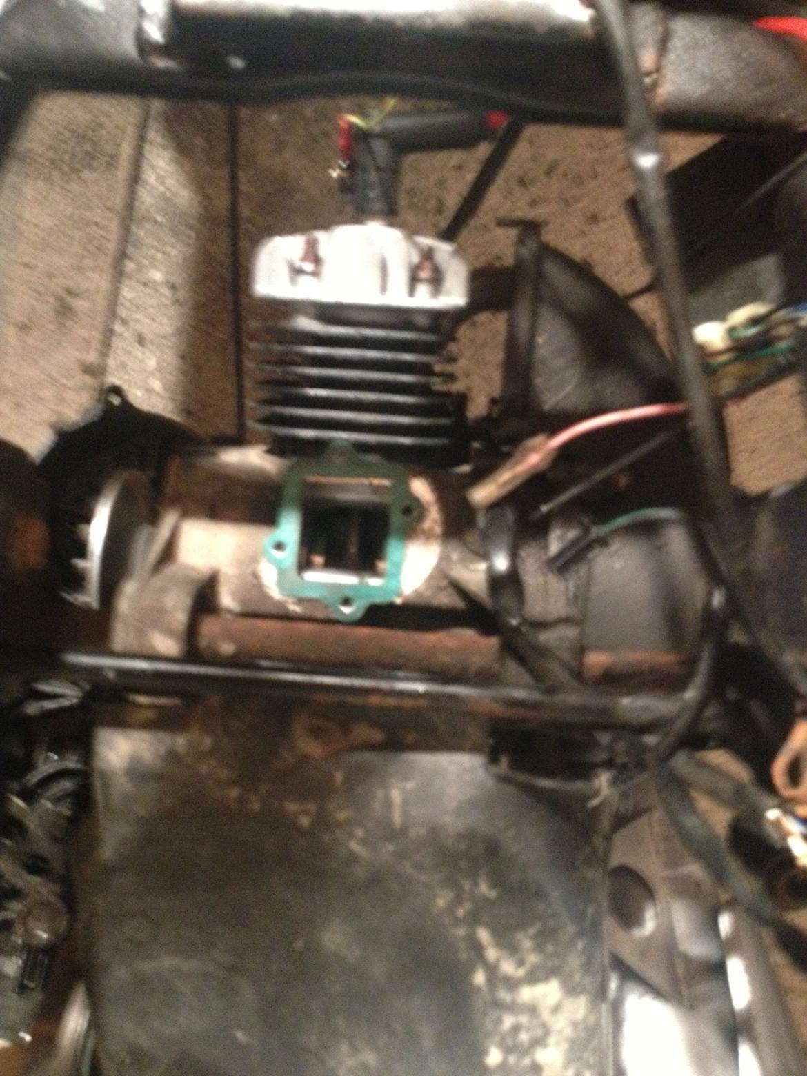 CPI Oliver - solgt - Igang med renovation af motoren, samt IR og Rust fjernes. billede 17