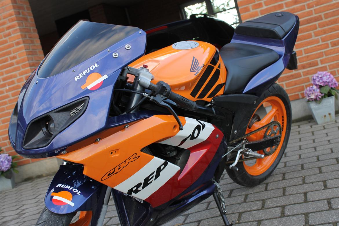 Rieju matrix Repsol billede 4