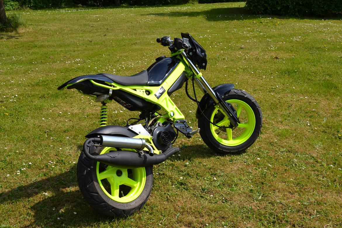 Suzuki Street magic billede 3