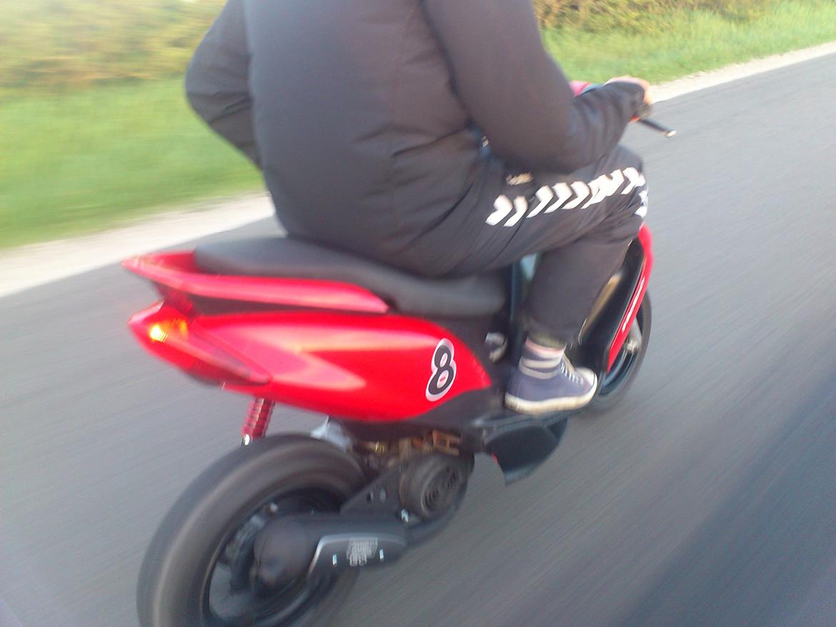 Yamaha Jog R billede 2