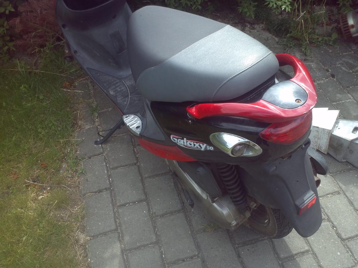 PGO Galaxy 50 (White magic) billede 2