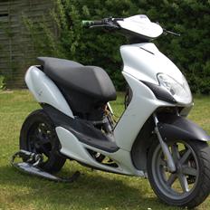 Yamaha Jog R