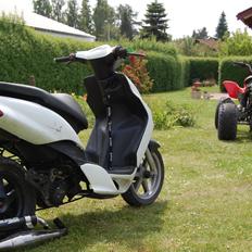 Yamaha Jog R