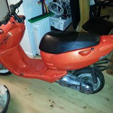 Aprilia sonic lc evo 2