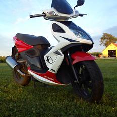 Kymco Super 8