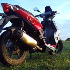 Kymco Super 8