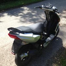 Peugeot Speedfight 2