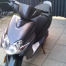 Yamaha jog r